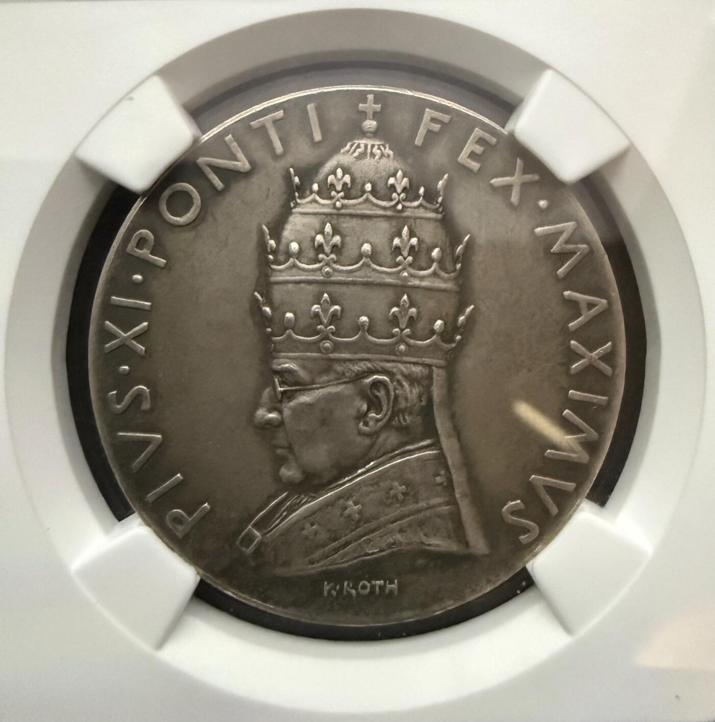 【周六 19:30】乾藏阁外国银币专场・裸币 / 评级币 + 银章铜章 保真包老 梵蒂冈1929年庇护十一世晋铎50周年银质纪念章 NGC MS62