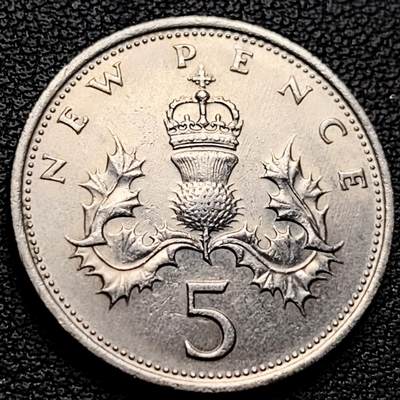 泉币菌-第230场-拍品多 请提前出价 带光美品 早期老版 1970年英国大5便士镍币 皇冠蓟草 23mm 