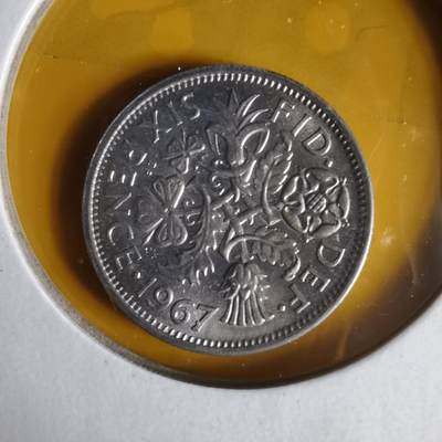 沼泽如烟--第1062场 英国1967年6便士