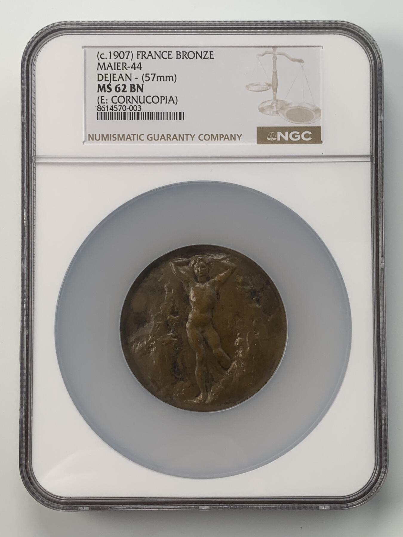 掌中浮雕-藏着的欧洲第059场 NGC MS62 : 1907年法国（SAMF）“青少年”铜章，57mm， 雕刻家：路易斯•德让 Louis Dejean，作品偏爱于裸体表现形式，这款是德让为SAMF协会创作的第二件作品。  Nicolas Maier法国优秀雕刻家作品书#044号  铜章发行量：109枚