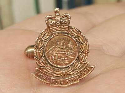 老徽章奖章勋章纪念章杂项专拍 97回归前香港皇家高级定制徽章-K金4.4克