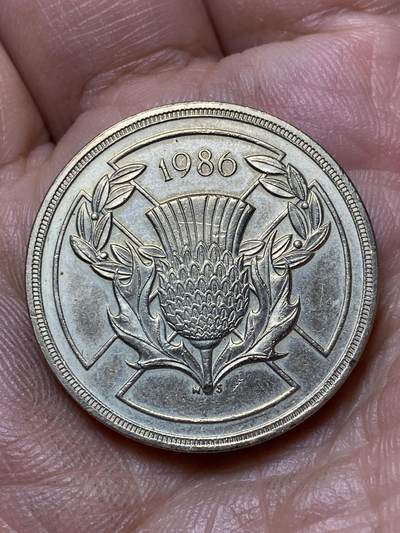 2026年第四十七场(总第二百一十六场）外国好品散币场(免佣金) 英国🇬🇧1986年2英镑(爱丁堡第十三届英联邦运动会纪念币)