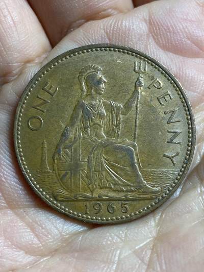 2026年第四十七场(总第二百一十六场）外国好品散币场(免佣金) 英国🇬🇧1965年1便士(伊丽莎白二世青年桂冠第二版)