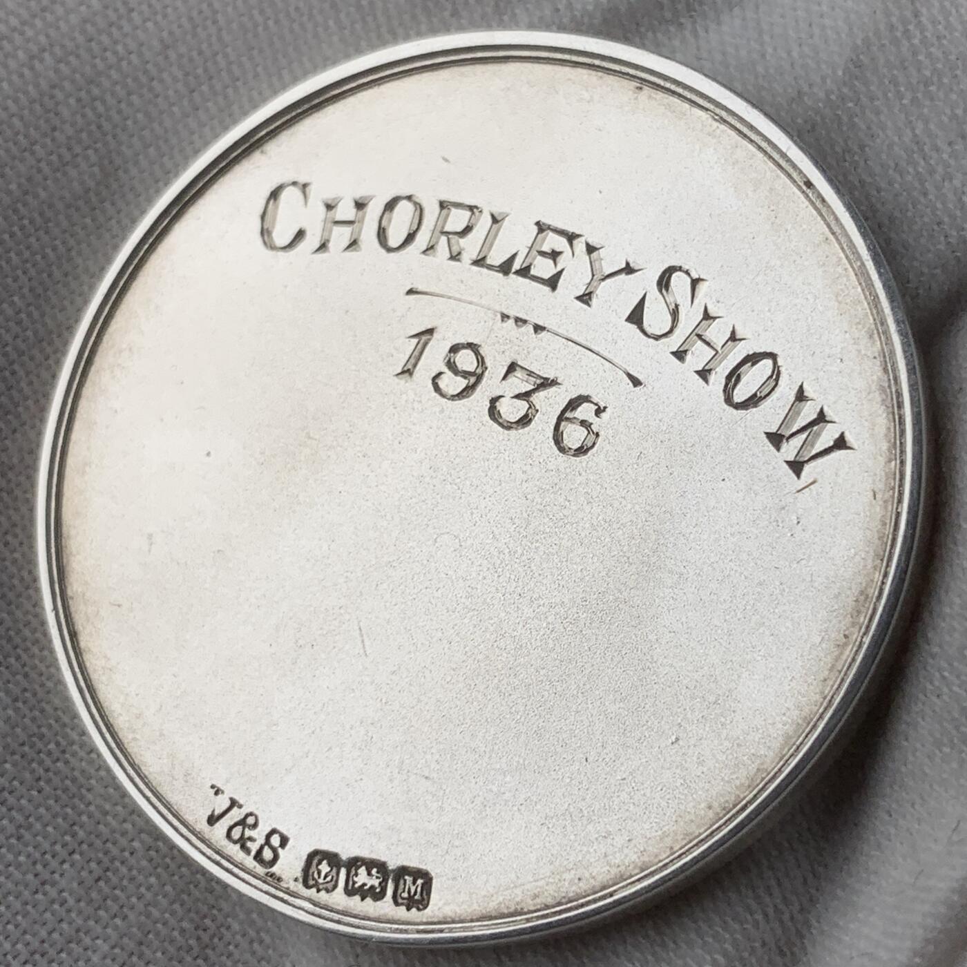 掌中浮雕-藏着的欧洲第059场 1936年英国乔利农业博览会银章，39.4mm，31g，原盒，著名沃顿斯家族V&S制作，背面有银标