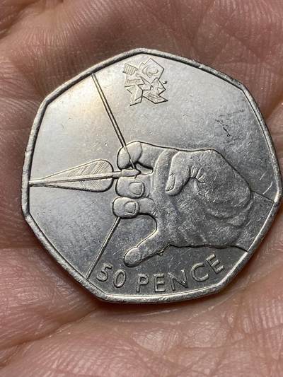 2026年第四十七场(总第二百一十六场）外国好品散币场(免佣金) 英国🇬🇧2011年50便士(2012年伦敦奥运会纪念币，2/29射箭)