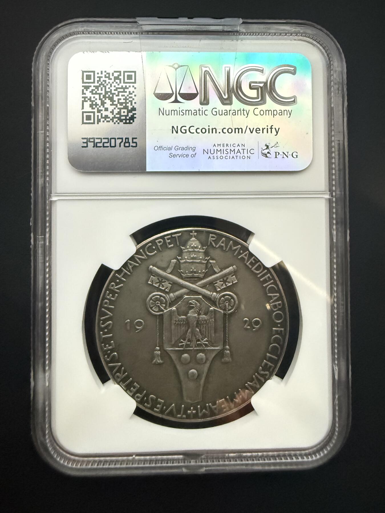 【周六 19:30】乾藏阁外国银币专场・裸币 / 评级币 + 银章铜章 保真包老 梵蒂冈1929年庇护十一世晋铎50周年银质纪念章 NGC MS62