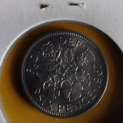 沼泽如烟--第1062场 英国1967年6便士