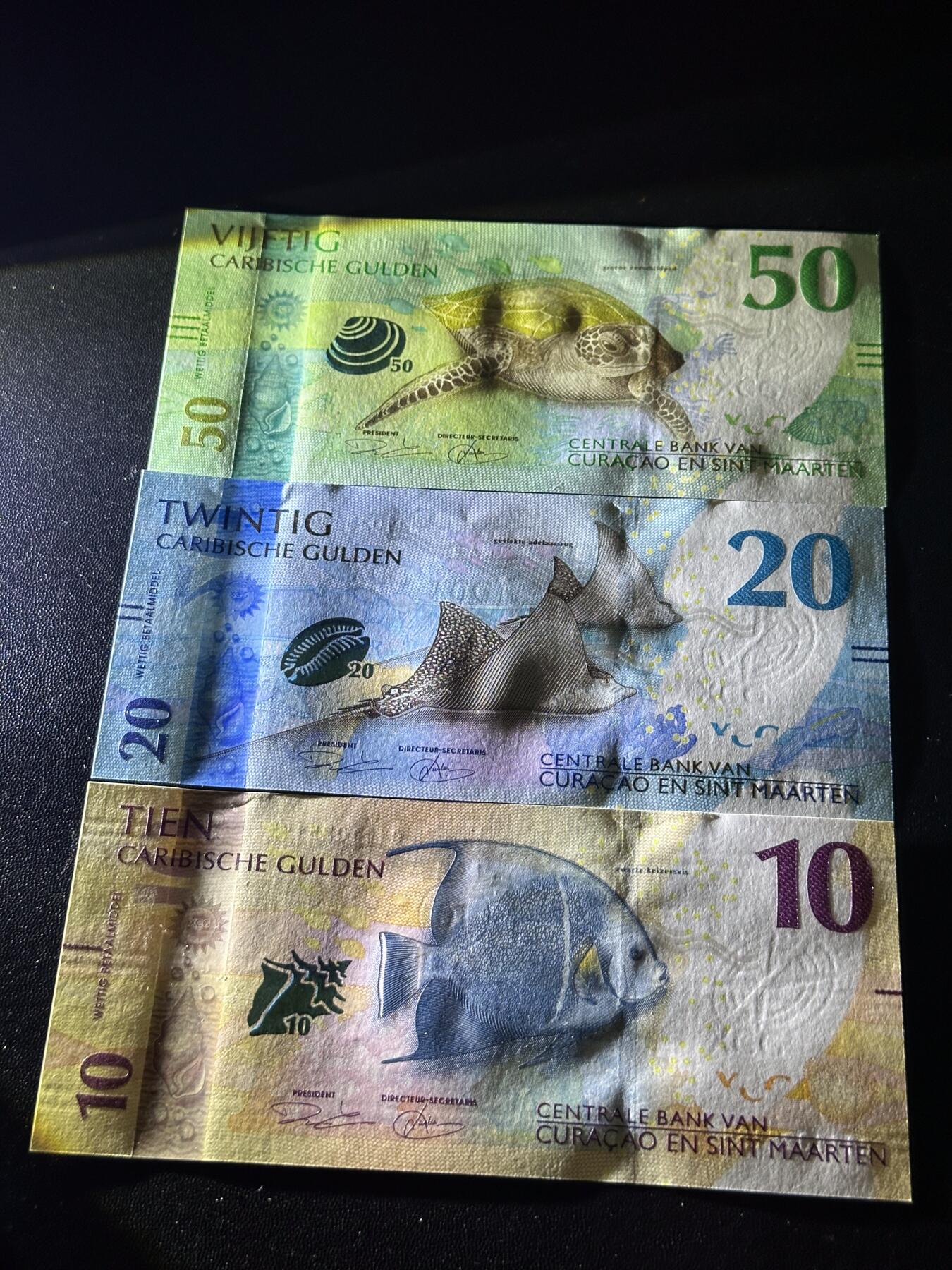 《外钞收藏家》第六百二十九期（精品场）（长期征集拍品、欢迎藏友们联系合作）