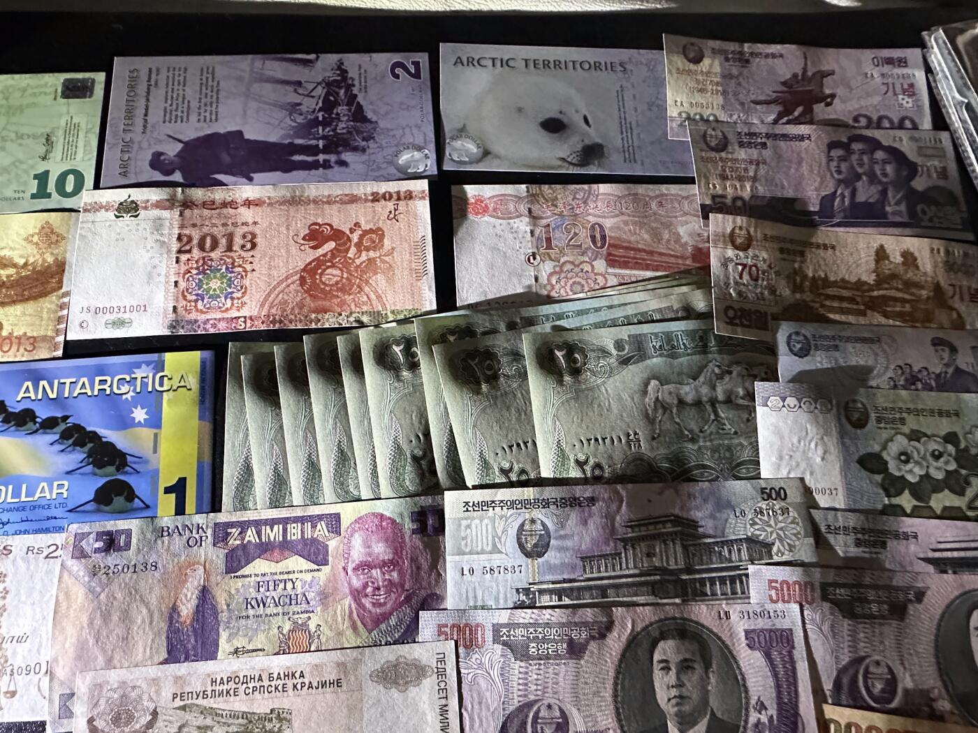 《外钞收藏家》第六百二十九期（精品场）（长期征集拍品、欢迎藏友们联系合作）