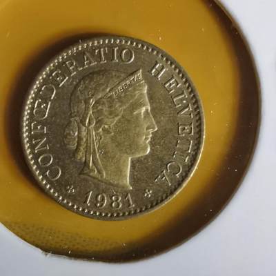 沼泽如烟--第1063场 - 瑞士1981年五分