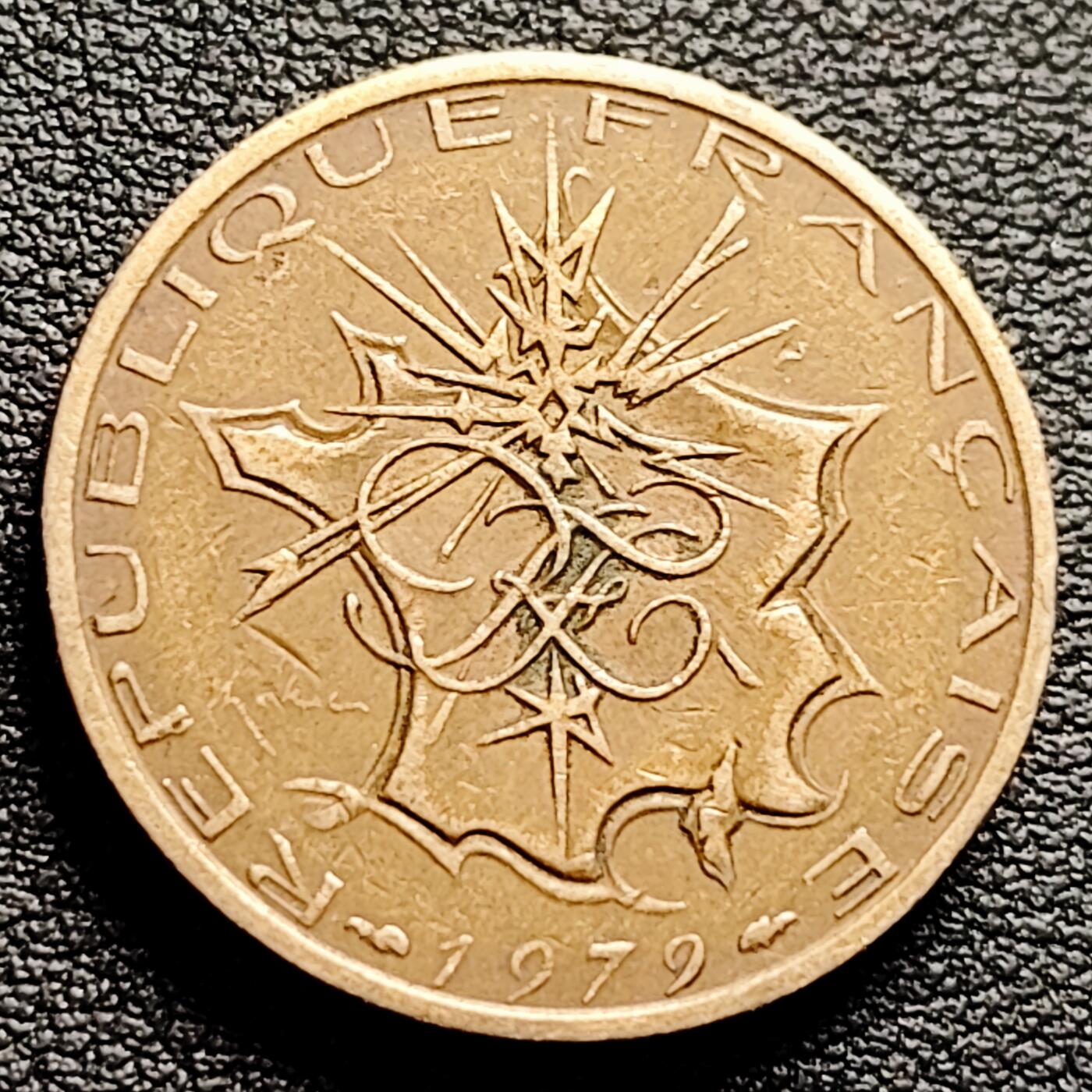 泉币菌-第230场-拍品多 请提前出价