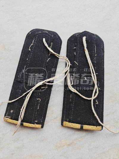 老徽章奖章勋章纪念章杂项专拍 五十年代金属丝海少肩章一对（鸽子重拍）