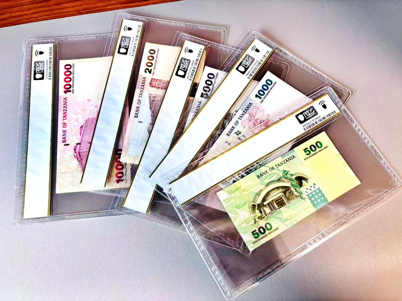 【Blue Auction】世界纸币精拍第812期——18级TOP拍卖/信誉/品质/专业/高效💫 【一组5张 含无47】坦桑尼亚 2003-06年500-10000先令 PCGS68EPQ-66EPQ