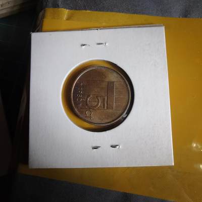 沼泽如烟--第1062场 荷兰1982年五分