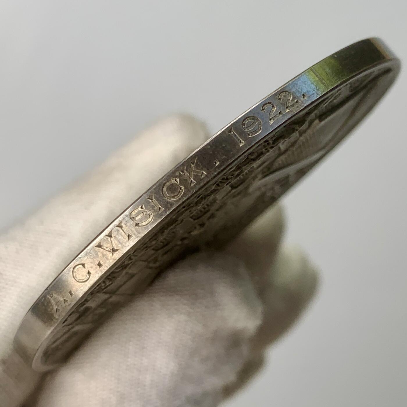 掌中浮雕-藏着的欧洲第059场 1922年英国阿尔弗雷德·威尔特医生纪念银章，57.5mm，97.2g，原盒