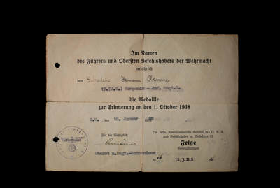 戎马世界章牌大赏第116期 - 苏台德奖章证书 授予 列兵赫尔曼・卡姆 证书稀少