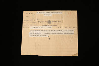 戎马世界章牌大赏第116期 - 库克斯港水雷部队（Minenabteilung）的指挥官和军官们集体发出 祝威廉・沙克生日快乐 的电报