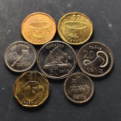 【全场包邮】纯粹捡漏拍522场 斐济2012年7枚套币-2元有偏红偏黄两种颜色（未查到详细资料）