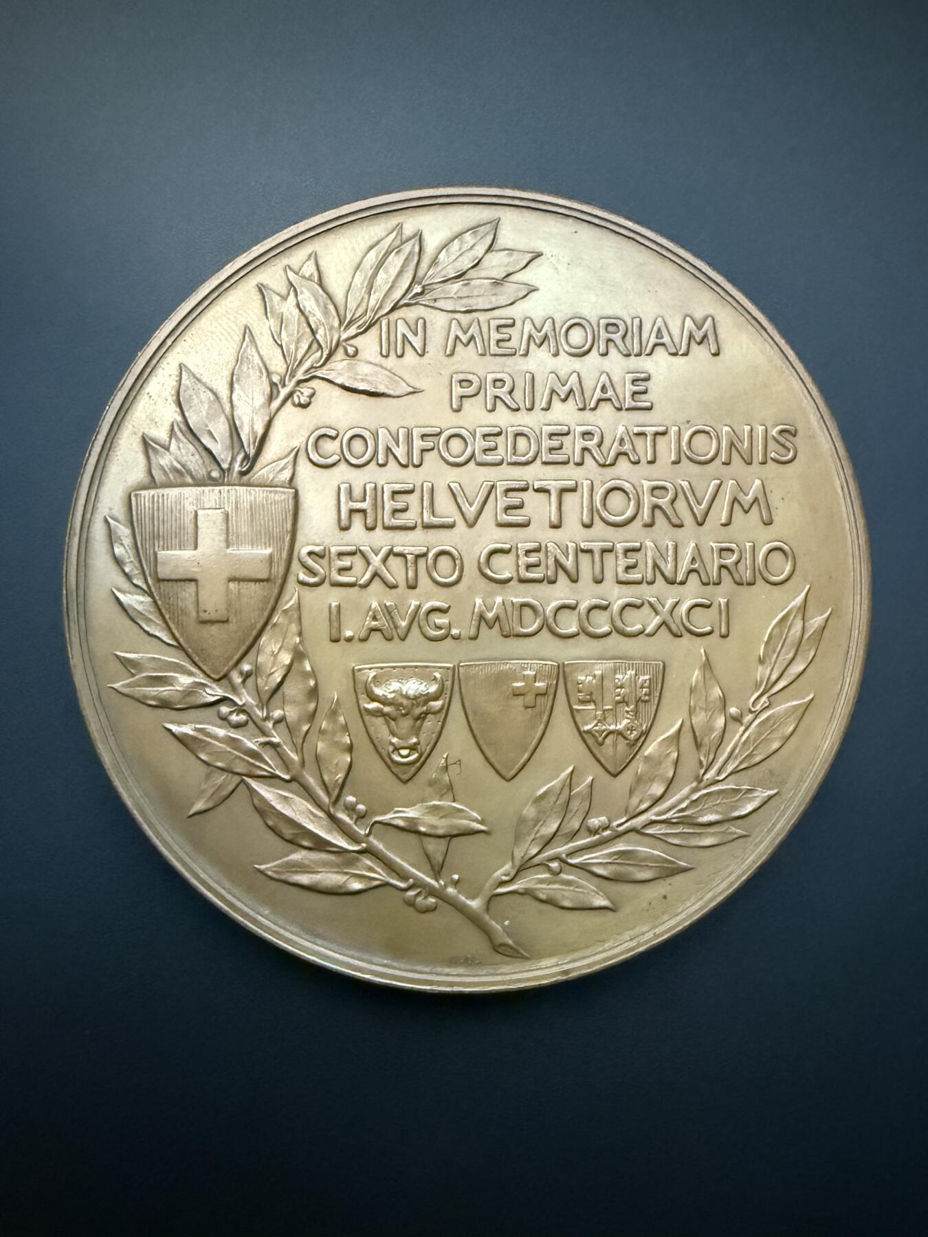 【周六 19:30】乾藏阁外国银币专场・裸币 / 评级币 + 银章铜章 保真包老