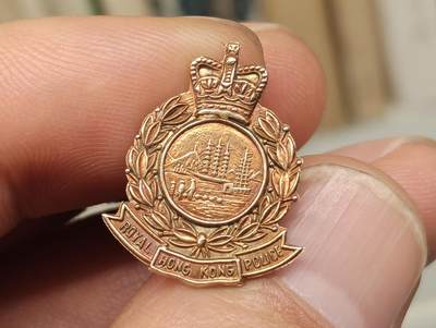 老徽章奖章勋章纪念章杂项专拍 97回归前香港皇家高级定制徽章-K金4.4克