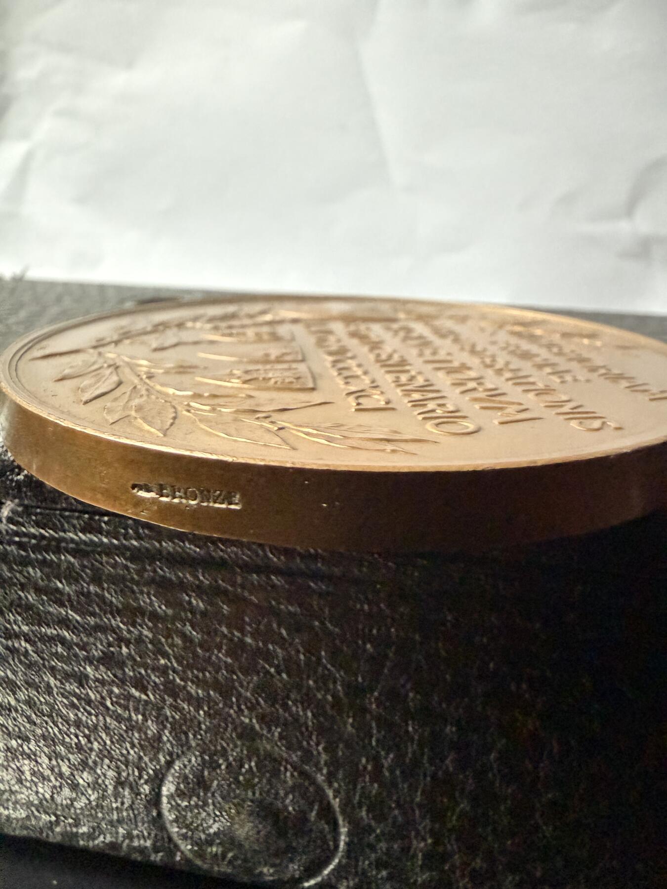 【周六 19:30】乾藏阁外国银币专场・裸币 / 评级币 + 银章铜章 保真包老