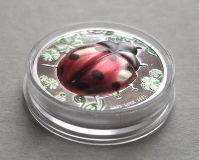 ❤️【币观天下】❤️ 第349期钱币拍卖场- 2026.4.24周五晚上6点半场 长期征集拍品  - 帕劳2021年幸运瓢虫1盎司高浮雕彩色银币，带证书包装