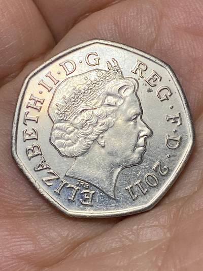 2026年第四十七场(总第二百一十六场）外国好品散币场(免佣金) 英国🇬🇧2011年50便士(2012年伦敦奥运会纪念币，2/29射箭)