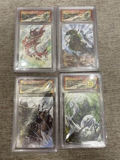 喜灰玩卡拍卖第八期，接拍品0佣金，欢迎送拍，释放现金流，让自己有资金可以购买更多喜欢的卡牌，让别的卡友能淘到更多心仪的卡牌 卡德曼 谷粒老师绘 徐盛爆金 陈武爆金 关银屏 韩当 一组四张 折光粗闪 PRISTINE