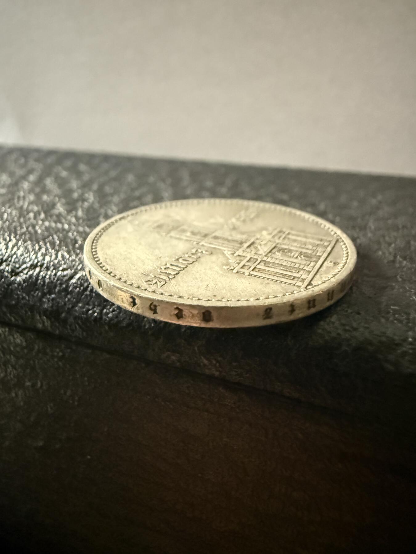 【周六 19:30】乾藏阁外国银币专场・裸币 / 评级币 + 银章铜章 保真包老 【热门历史币】德国 1934 年 波茨坦驻军教堂 2 马克银币 经典收藏