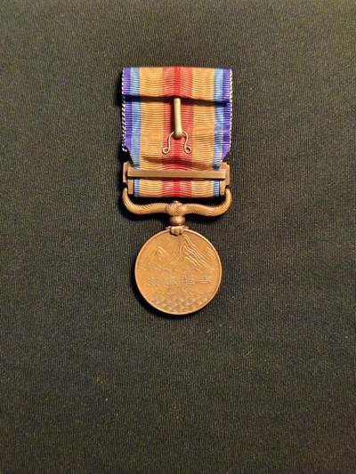 东亚欧洲主题杂货徽章勋章拍卖⑩ （五一大拍350+） 七七事变从军记章（勿忘国耻）