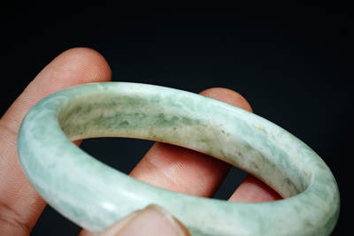 上海都达杂项专场102【全场包邮】  天山翠手镯98-29