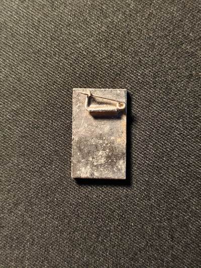 东亚欧洲主题杂货徽章勋章拍卖⑩ （五一大拍350+） 日本原子弹氢弹爆炸受害者团体协议会 日本核武器废绝徽章