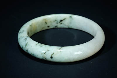 上海都达杂项专场102【全场包邮】  天然翡翠（A货）手镯 附鉴定证书98-27