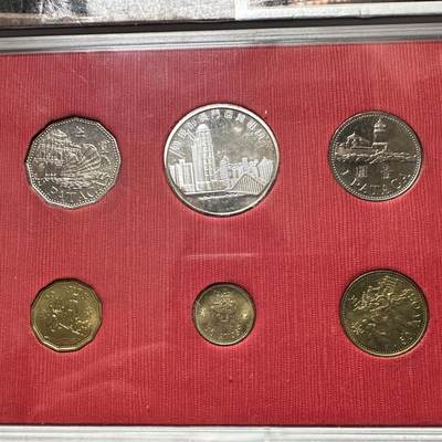 🌹外币初藏🌹🐯2026年第46场   每周二四六晚8️⃣点  世界硬币 苏联泰国纪念币 澳门回归纪念套币 a