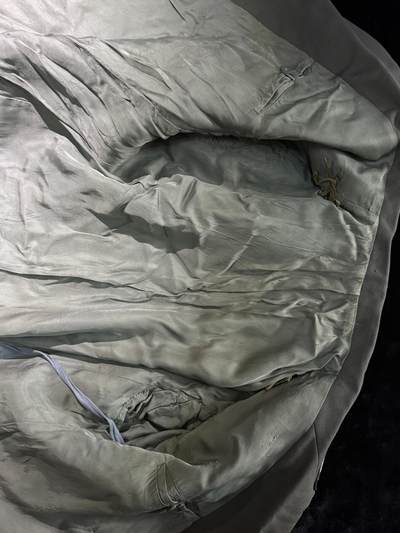 戎马世界章牌大赏第115期 东德初版雨果团上校军医出行礼服（带阅兵罗马柱）尺码m52-1