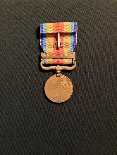 东亚欧洲主题杂货徽章勋章拍卖⑩ （五一大拍350+） 七七事变从军记章（勿忘国耻）