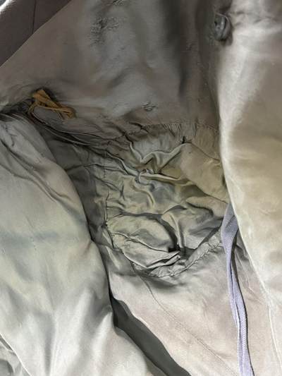 戎马世界章牌大赏第115期 东德初版雨果团上校军医出行礼服（带阅兵罗马柱）尺码m52-1