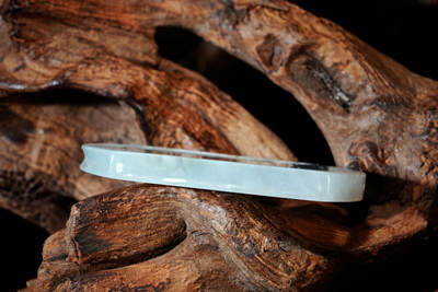 上海都达杂项专场102【全场包邮】  天然冰糯种翡翠（A货）精雕《府上有龙》挂件 98-10