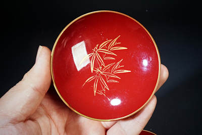 上海都达杂项专场102【全场包邮】  漆器金莳绘松竹梅纹盏台 3件98-396