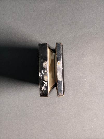 东亚欧洲主题杂货徽章勋章拍卖⑩ （五一大拍350+） 伪满洲国建国功劳章