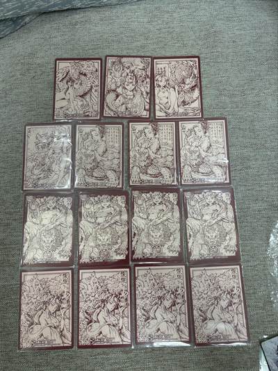 喜灰玩卡拍卖第八期，接拍品0佣金，欢迎送拍，释放现金流，让自己有资金可以购买更多喜欢的卡牌，让别的卡友能淘到更多心仪的卡牌 卡萃 李尊奇老师绘 一组散配 15张 折光粗闪