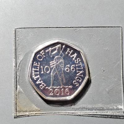 PCAI钱币  24-816  外国纸币与套币小专场 英国纪念币