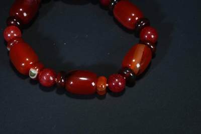 上海都达杂项专场103【全场包邮】  天然红玛瑙桶珠手链70-146