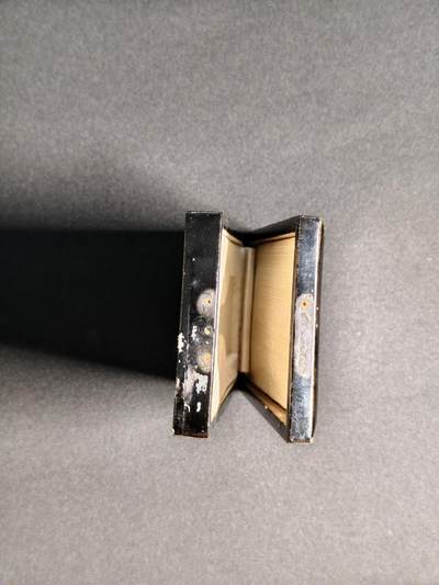 东亚欧洲主题杂货徽章勋章拍卖⑩ （五一大拍350+） 伪满洲国建国功劳章