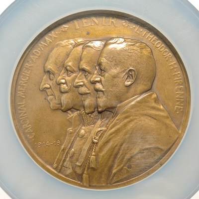 【德藏】世界币章拍卖第171期（拍品征集中~欢迎藏友联系）  1916年 比利时一战抵抗德国占领及驱逐工人阶级70mm纪念大铜章 NGC MS63 细节刻画细致 人物极其传神 大盒封装