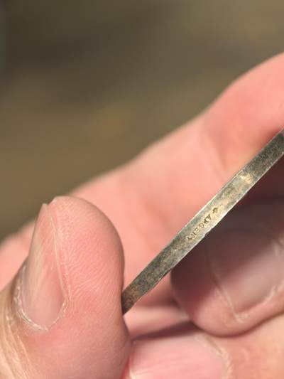 欧洲银章、铜章，大优惠起拍价都是银价计算 欧洲结婚章15.7克，起拍价格小于银价