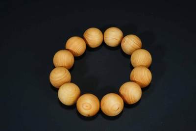 上海都达杂项专场103【全场包邮】  天然崖柏木2.0圆珠手串71-163