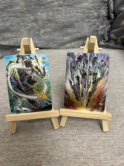 喜灰玩卡拍卖第八期，接拍品0佣金，欢迎送拍，释放现金流，让自己有资金可以购买更多喜欢的卡牌，让别的卡友能淘到更多心仪的卡牌 启读 刺客列传 沈鑫老师绘 荆轲 豫让 冷烫粗闪 一组两张