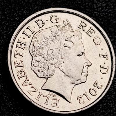 泉币菌-第231场-拍品多 请提前出价 皇家盾牌拼图 英国5便士铜镍小硬币 18.0毫米 3.25克 