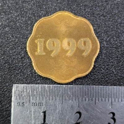 西秦中古拍卖第八十五期  日本造币局1999年兔年生肖纪念章 官方出品